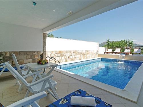 Sommerhus - 17 personer -  - Umcane - Makarska-Umcani - 21276 - Umcani