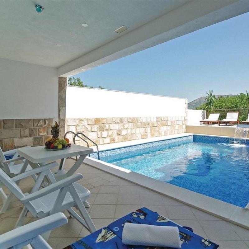 Sommerhus - 17 personer -  - Umcane - Makarska-Umcani - 21276 - Umcani