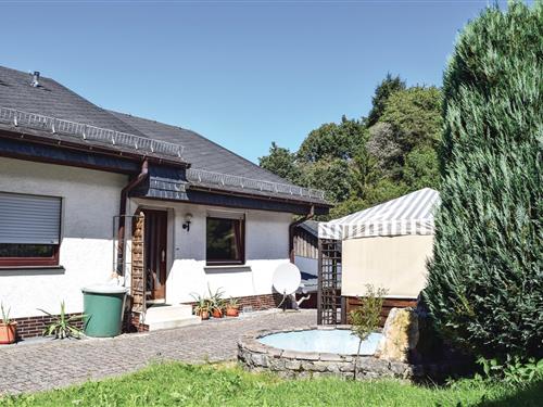 Ferienhaus - 4 Personen -  - Am Kirchberg - 54608 - Sellerich