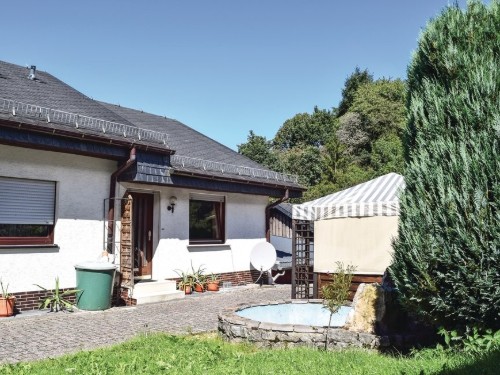 Ferienhaus - 4 Personen -  - Am Kirchberg - 54608 - Sellerich