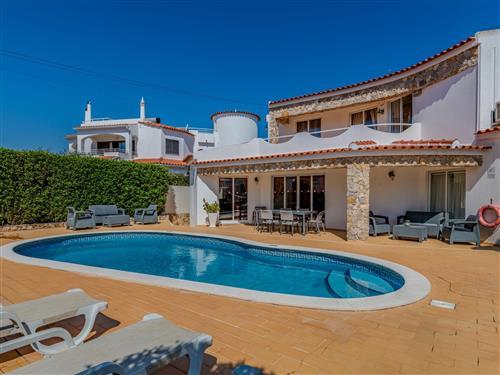 Holiday home - 6 persons -  - Gale - 8200-385