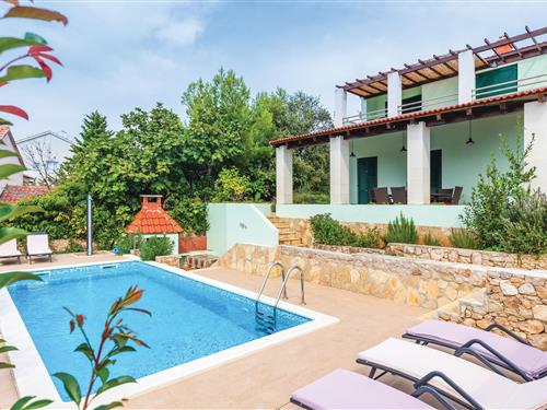 Feriehus - 10 personer -  - Uvala Stivasnica - Rogoznica-Razanj - 22203 - Razanj