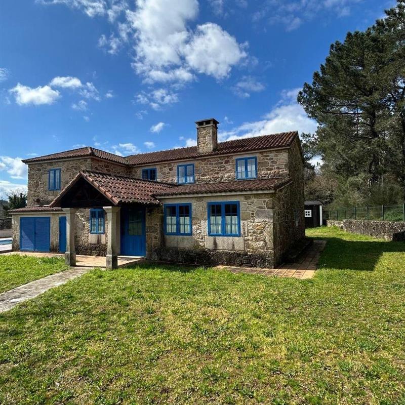 Sommerhus - 10 personer -  - Moreira - 36688