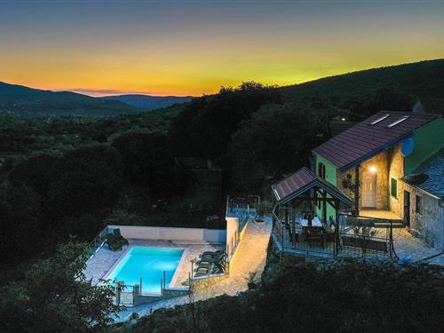 Feriehus - 7 personer -  - Stricevici - Split-Brstanovo - 21202 - Brstanovo