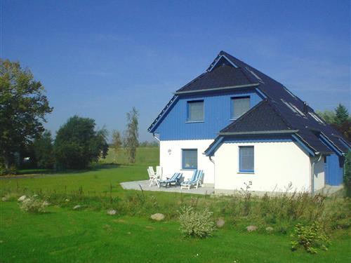 Sommerhus - 8 personer -  - Boddenstraße - 18314 - Kenz-Küstrow