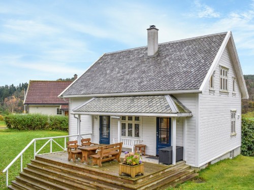 Sommerhus - 8 personer -  - Øygarden - Marvik/Hebnes/Suldal - 4235 - Hebnes