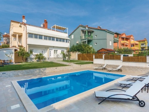 Holiday apartment - 3 persons -  - Istarska - 52466 - Novigrad