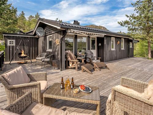 Holiday home - 4 persons -  - Eikerapen - 4544