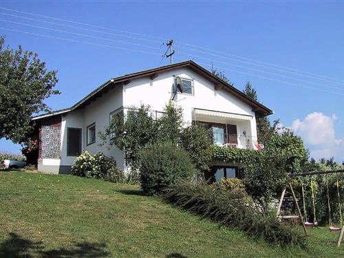 Holiday Home/Apartment - 6 persons -  - 9072 - Ludmannsdorf
