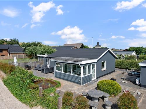 Sommerhus - 8 personer -  - Dakotavej - 6960 - Hvide Sande