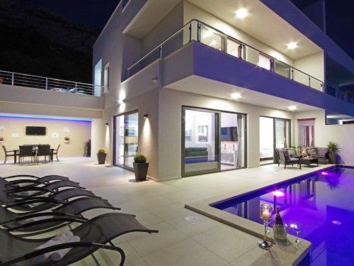 Ferienhaus - 7 Personen -  - 21300 - Makarska