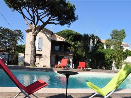 Holiday Home/Apartment - 5 persons -  - 83140 - Six Fours Les Plages