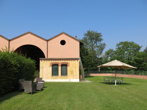 Holiday home - 8 persons -  - 15043 - Asti