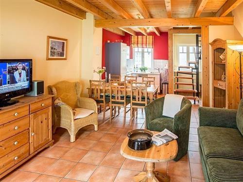 Sommerhus - 10 personer -  - Kliffstraße - 18211 - Nienhagen