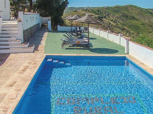 Holiday Home/Apartment - 11 persons -  - Paraje Fuente Abad - 29718 - El Borge