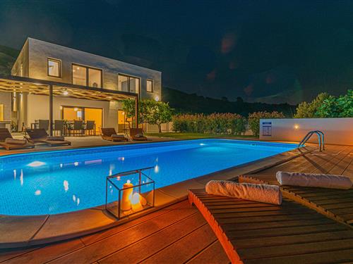 Feriehus - 10 personer -  - Sisare - 22000 - Sibenik