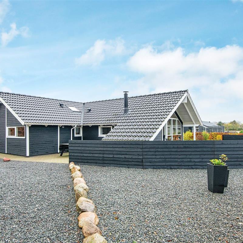 Sommerhus - 8 personer -  - Søbredden - Kvie Sø - 6823 - Ansager