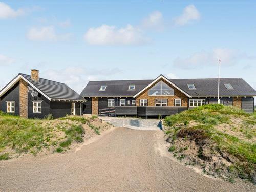 Sommerhus - 22 personer -  - Libravej - Vejlby Klit - 7673 - Harboøre