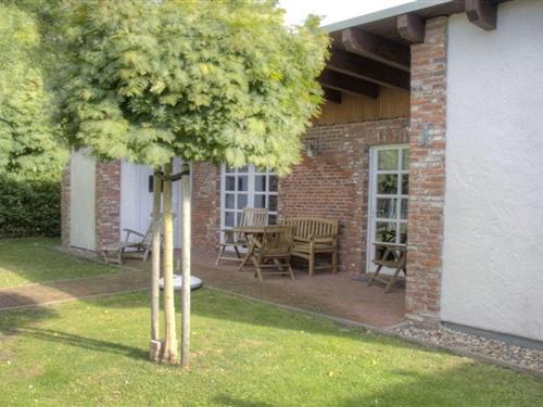 Sommerhus - 4 personer -  - 26969 - Eckwarderhörne