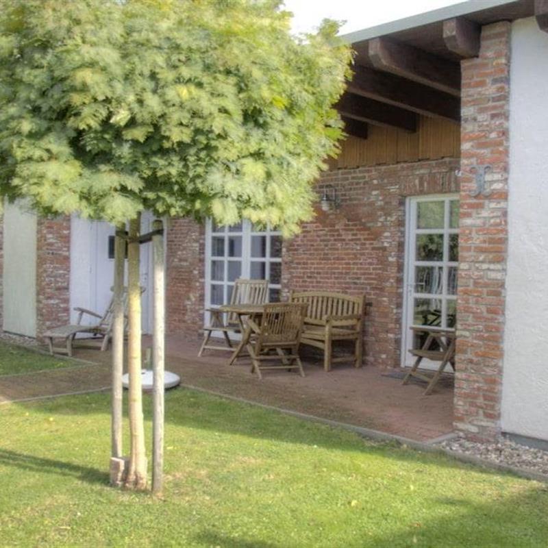 Sommerhus - 4 personer -  - 26969 - Eckwarderhörne