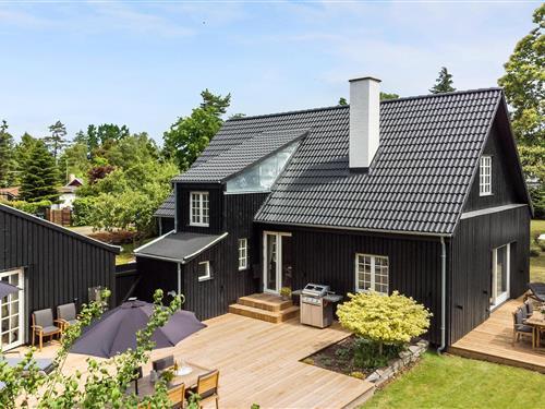 Fritidshus - 10 personer -  - Ternevej - Marielyst - 4873 - Væggerløse