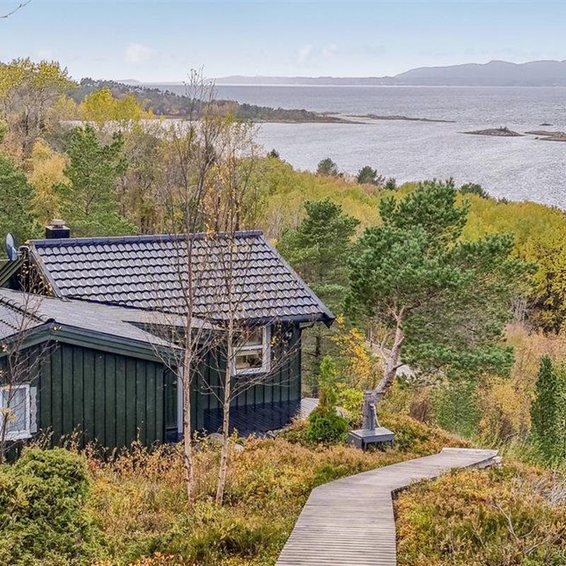 Sommerhus - 5 personer -  - Taftøyveien - Kjørsvikbugen/Heim - 6699 - Kjørsvikbugen
