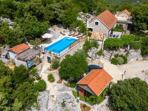 Holiday home - 5 persons -  - Strbici-Janjici - 20340 - Ploce