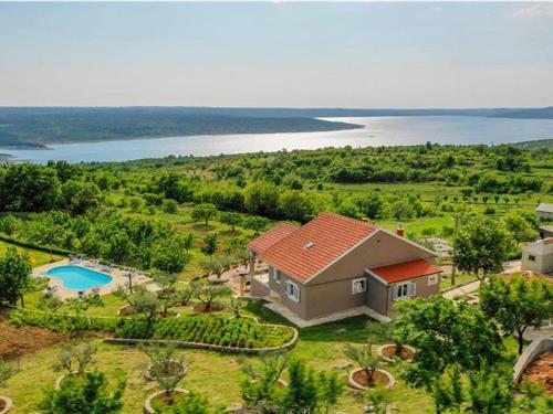 Sommerhus - 8 personer -  - Gornja Otisina - Zadar-Krusevo - 23450 - Krusevo