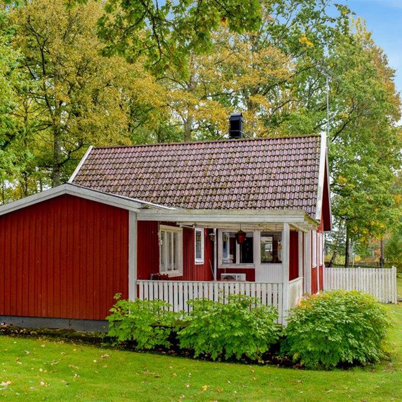 Sommerhus - 6 personer -  - Österås - 341 93 - Bolmsö