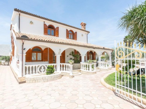 Holiday home - 8 persons -  - Viale Arcobaleno - Noto - 96017 - Noto -Sr-