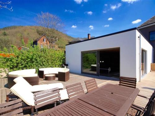 Feriehus - 9 personer -  - 4970 - Coo