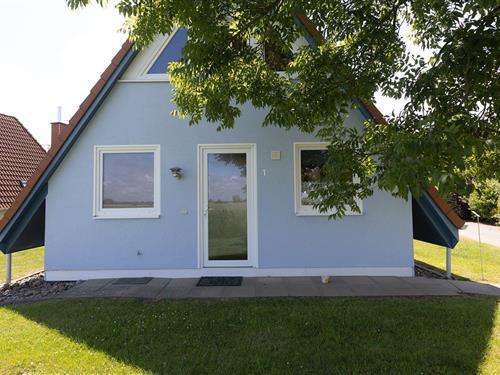 Holiday Home/Apartment - 4 persons -  - Nordertill - 27639 - Wurster Nordseeküste