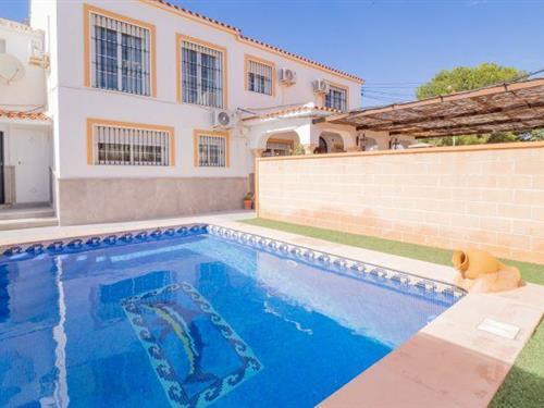 Holiday Home/Apartment - 10 persons -  - 29570 - Alhaurín El Grande