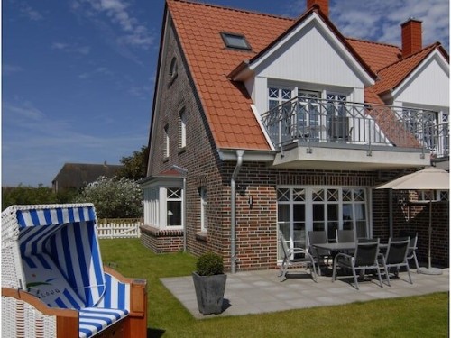Holiday home - 4 persons -  - 26465 - Langenoog