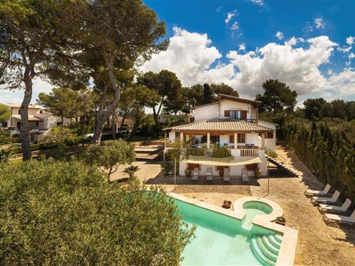 Holiday home - 9 persons -  - Avinguda Son Veri - 07600 - Llucmajor