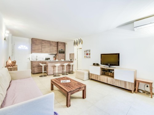 Holiday apartment - 4 persons -  - Gassin - 83580