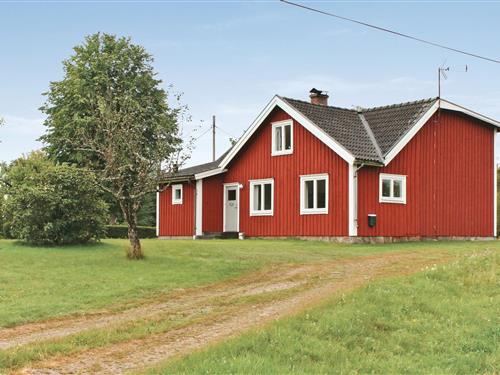Holiday home - 5 persons -  - Torarp - 340 10 - Lidhult