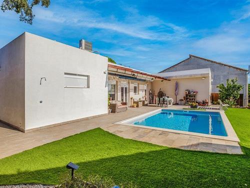 Sommerhus - 6 personer -  - Av del sol - 08490 - Tordera