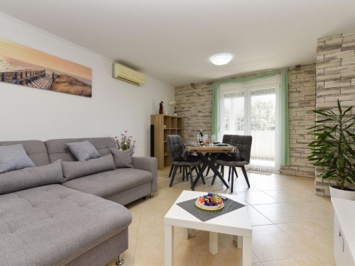 Ferienwohnung - 4 Personen -  - 52100 - Pula