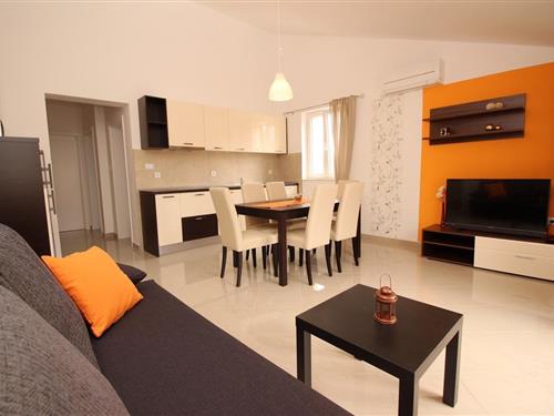 Holiday apartment - 4 persons -  - Stjepana Radica - 51523 - Baška