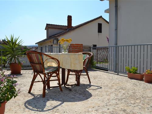 Holiday Home/Apartment - 2 persons -  - Jelsa - Hvar-Jelsa - 21465 - Jelsa