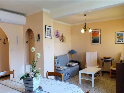 Holiday Home/Apartment - 6 persons -  - 83140 - Six-Fours-Les-Plages