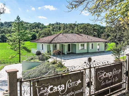 Sommerhus - 10 personer -  - Asti - 14100