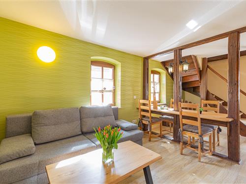 Holiday Home/Apartment - 4 persons -  - Dr.-Friedrich-Röhr-Straße - 06618 - Naumburg (Saale)