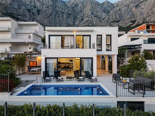 Holiday home - 10 persons -  - Makarska - 21300