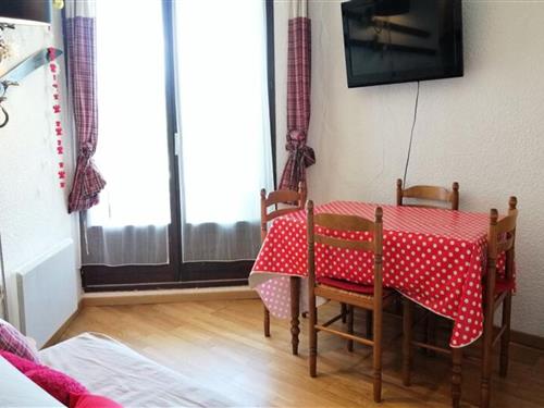 Ferienhaus - 4 Personen -  - 04400 - Uvernet Fours