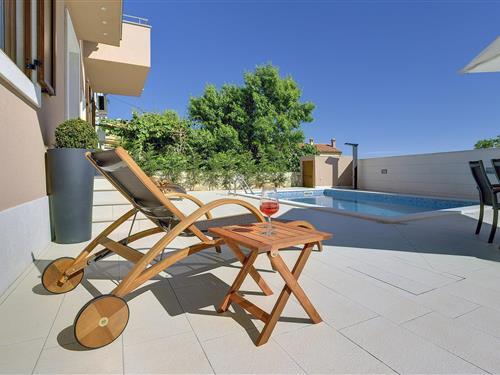 Holiday home - 4 persons -  - 52204 - Ližnjan