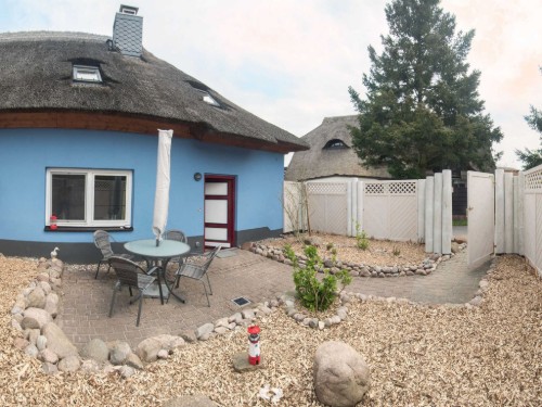 Holiday home - 4 persons -  - An der Bäderstraße - 18311 - Ribnitz-Damgarten / Körkwitz
