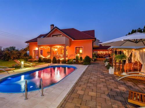 Ferielejlighed - 2 personer -  - Ulica Franje Buzanica - Varazdin-Turcin - 42204 - Turcin