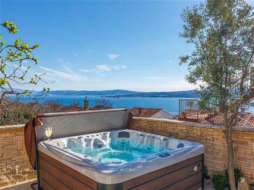 Holiday Home/Apartment - 6 persons -  - Crikvenica/Dramalj - 51260